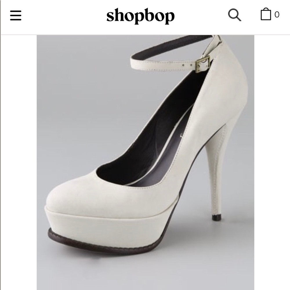 Elizabeth & James Milo Platform